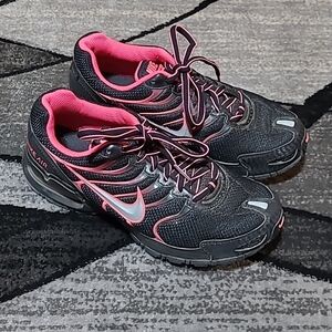 NIKE TORCH 4 ATHLETIC SHOES